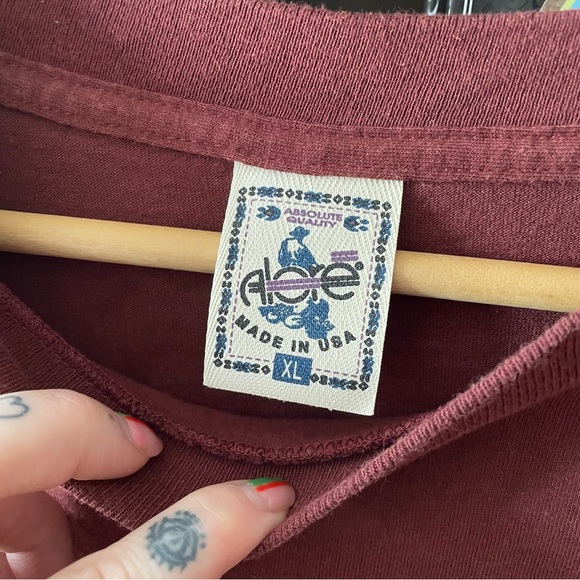 vintage alore crewneck tee sewing circle - Picture 3 of 5